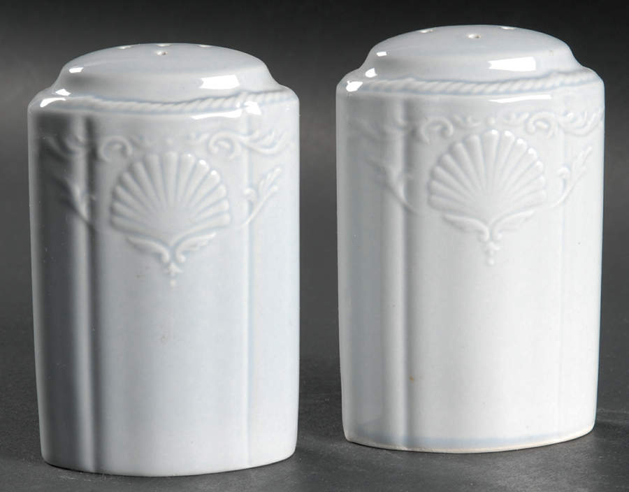 South Hampton Blue Salt & Pepper Set by Mikasa-1