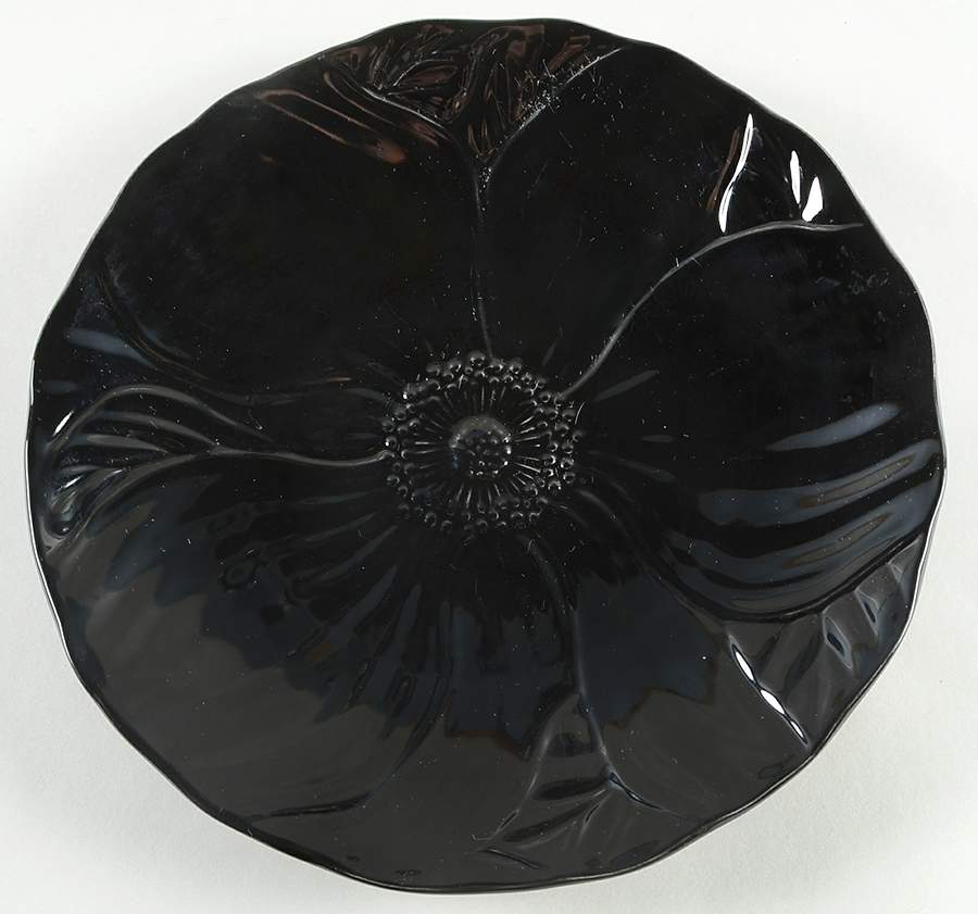 Country Manor Black Accent Salad Plate by Mikasa-1