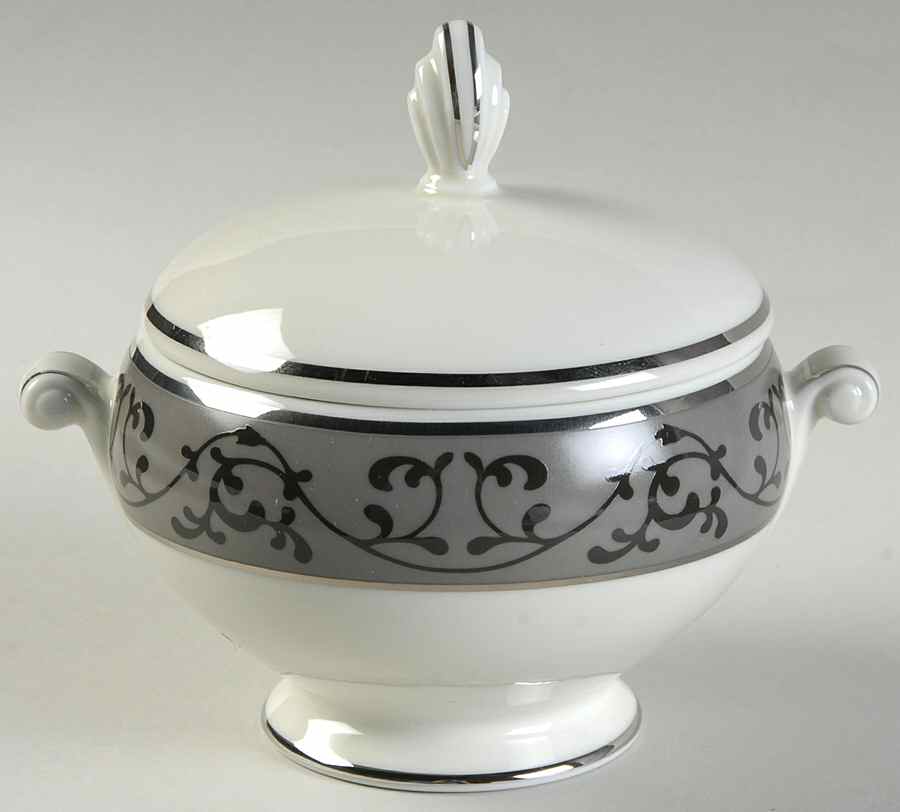 Bond Street Sugar Bowl & Lid by Mikasa-1