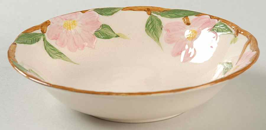 Pink Dogwood Coupe Cereal Bowl by Maruta-1