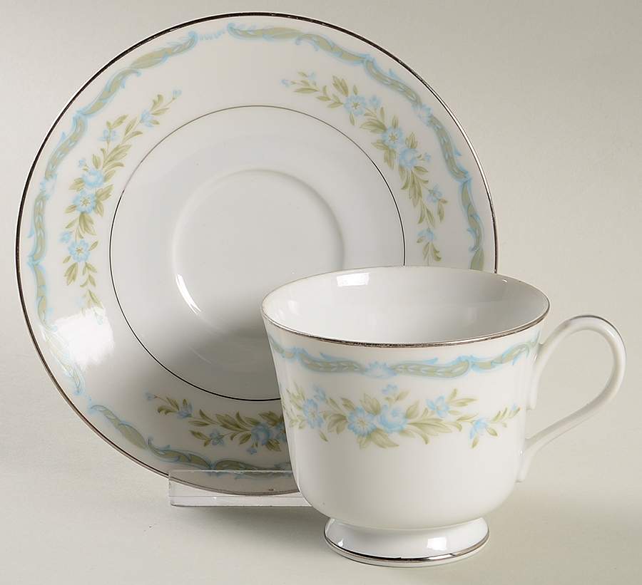 Monticello Footed Cup & Saucer Set by Majestic (Japan)-1