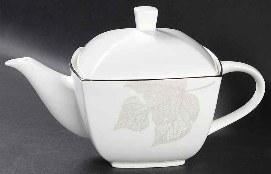 Silver Leaves Teapot & Lid by Mikasa-1