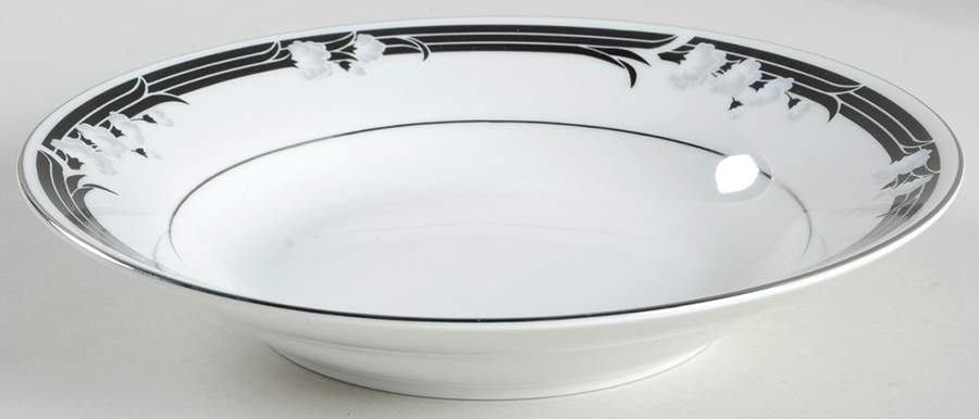 Tuxedo Coupe Soup Bowl by Majesty-1