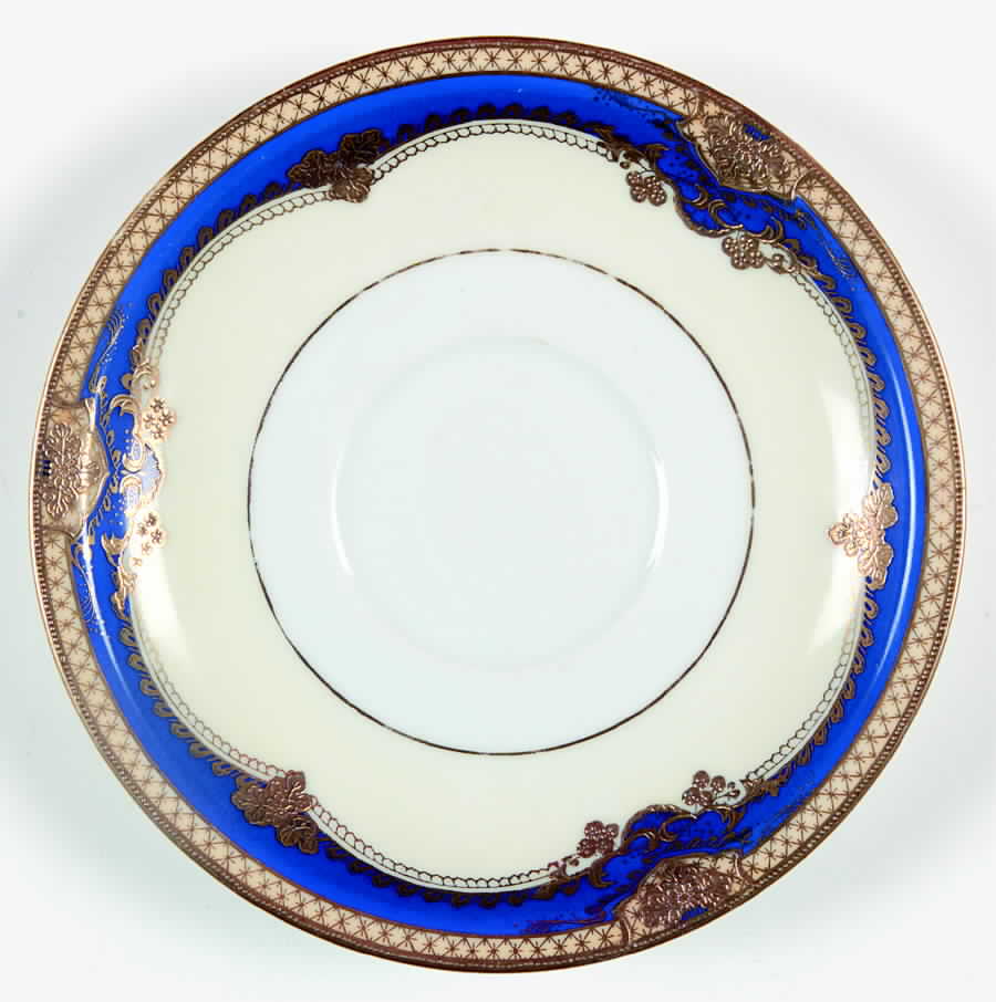 MEI900 Saucer by Meito-1