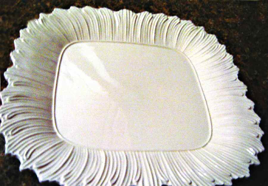 Acanthus Service Plate (Charger) by Mazzoli-1