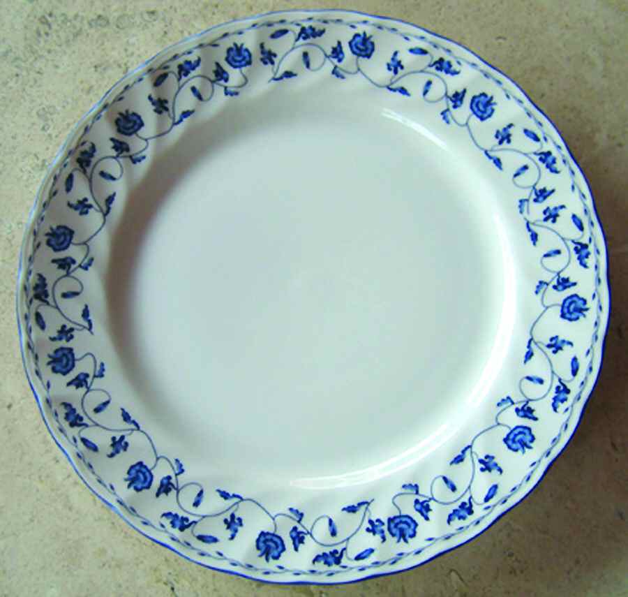 MNO3 Dinner Plate by Monno (Bangladesh)-1