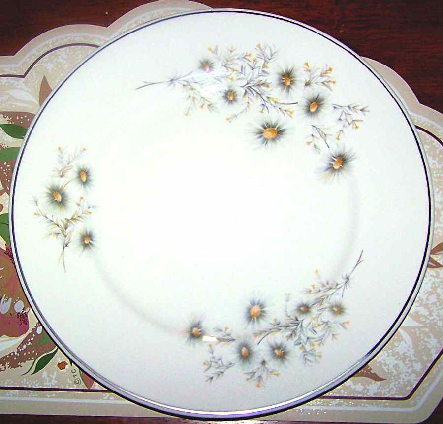 MYF8 Dinner Plate by Mayfair (England)-1