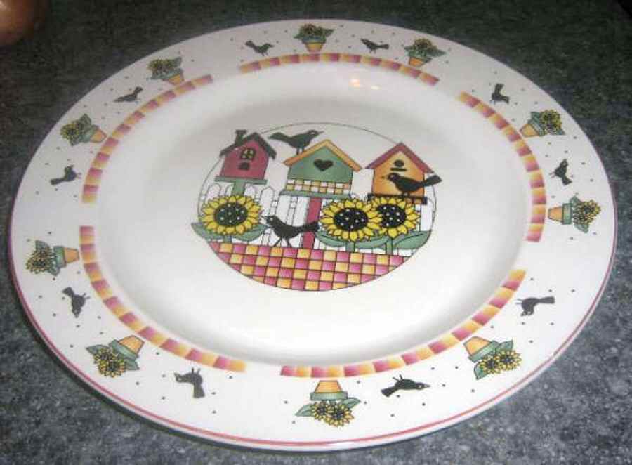 MEW5 Dinner Plate by Meiwa-1