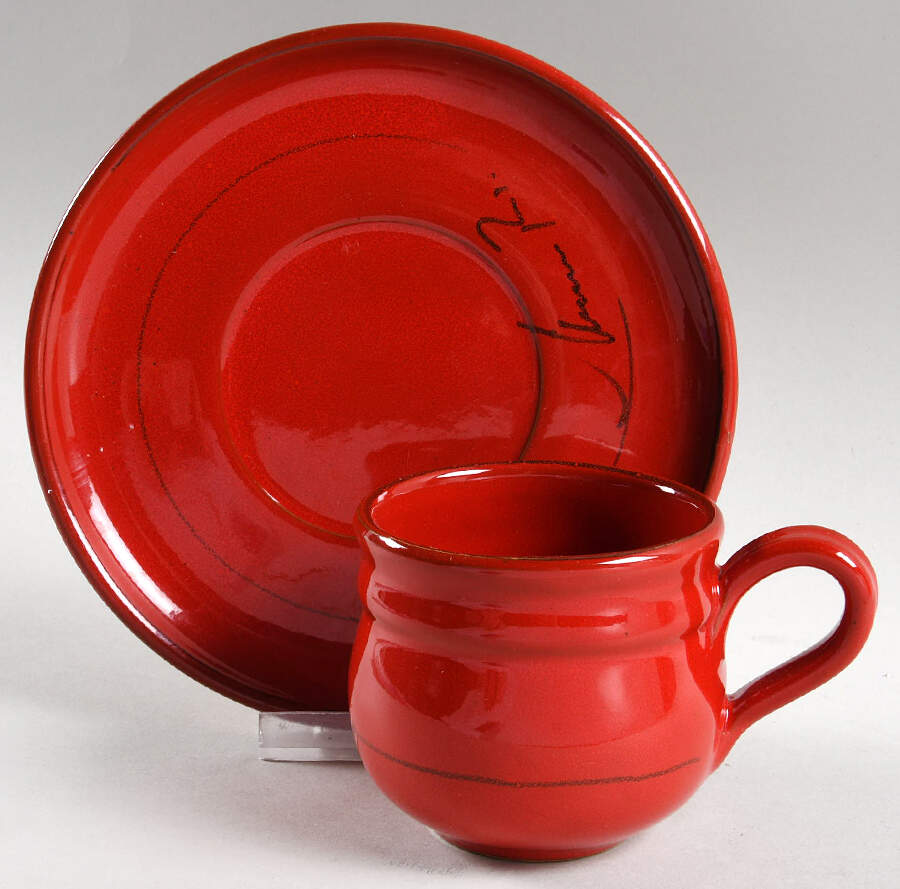 Classic Collection Red Flat Cup & Saucer Set by Mamma Ro-1