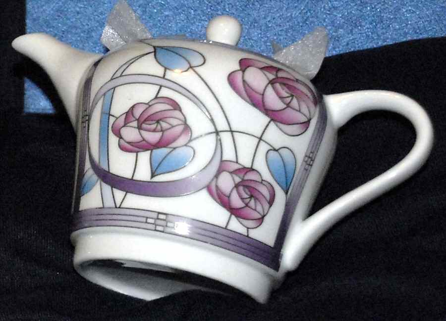 MKT1 Individual Teapot & Lid by Mackintosh-1