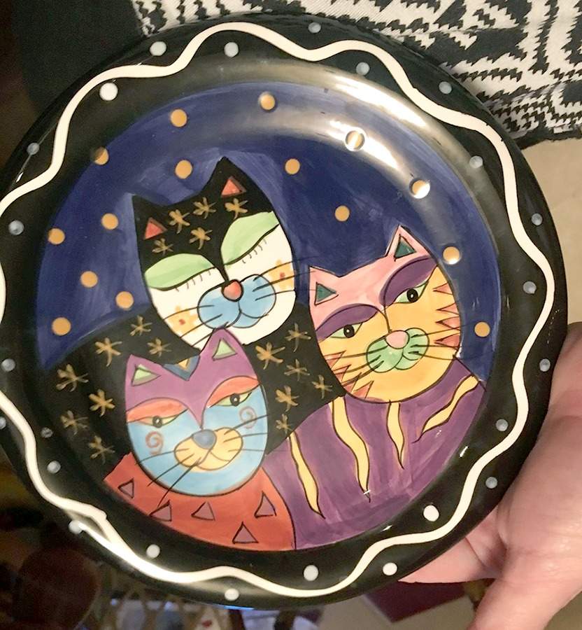 Manhattan Cats Salad Plate by Milson & Louis-1