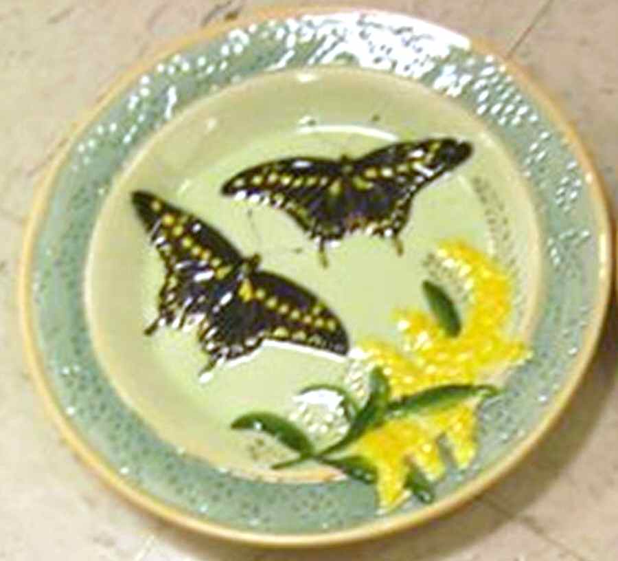 Graceful Flight Salad/Dessert Plate by Manual Woodworkers-1