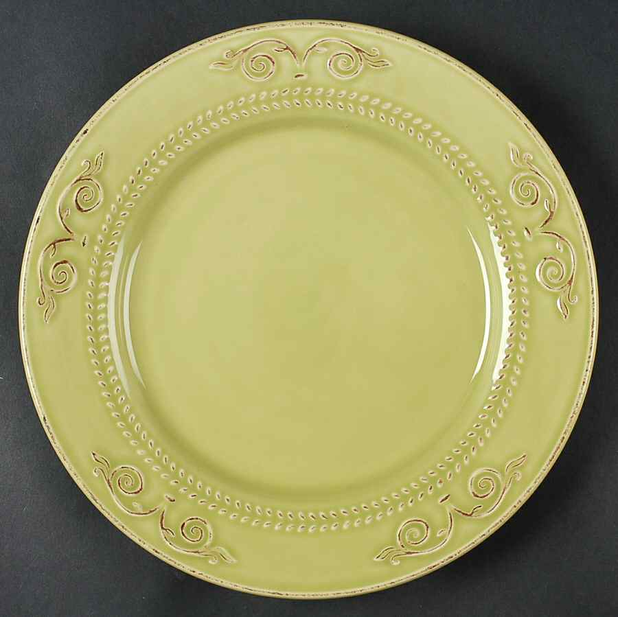 M2A1 Green Dinner Plate by Matceramica-1