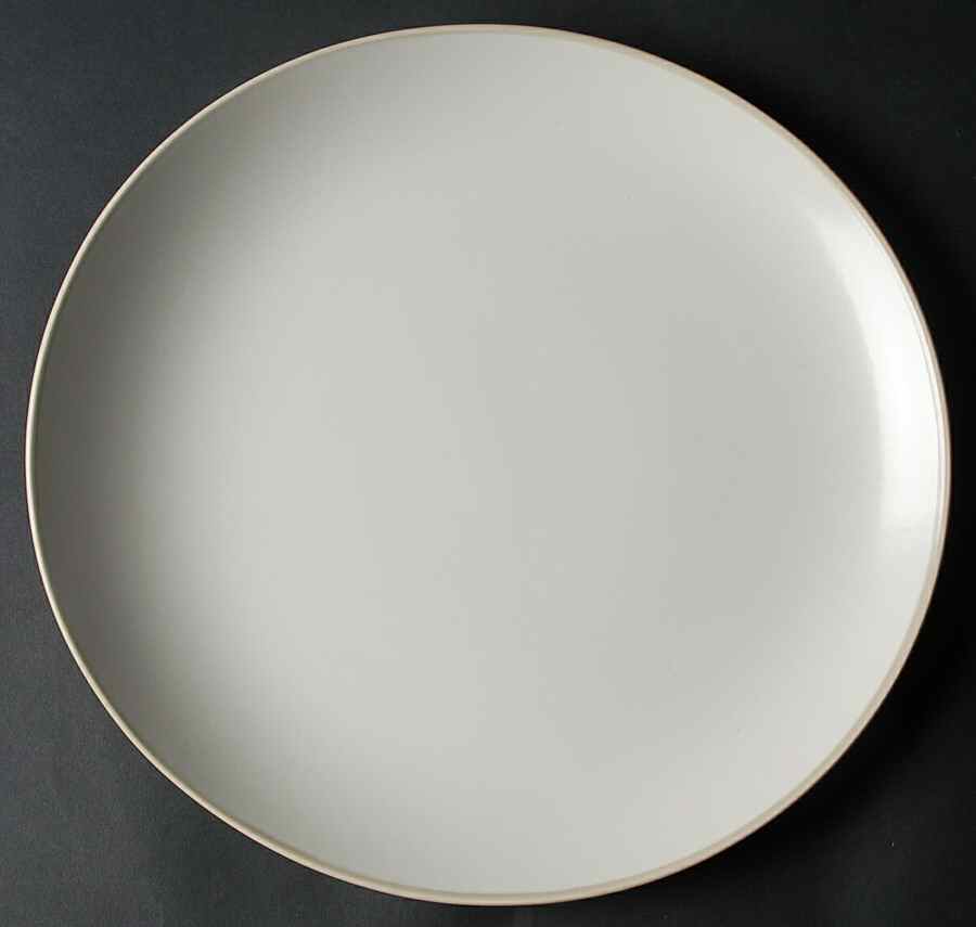 Curve Cream 13" Chop Plate (Round Platter) by Mikasa-1
