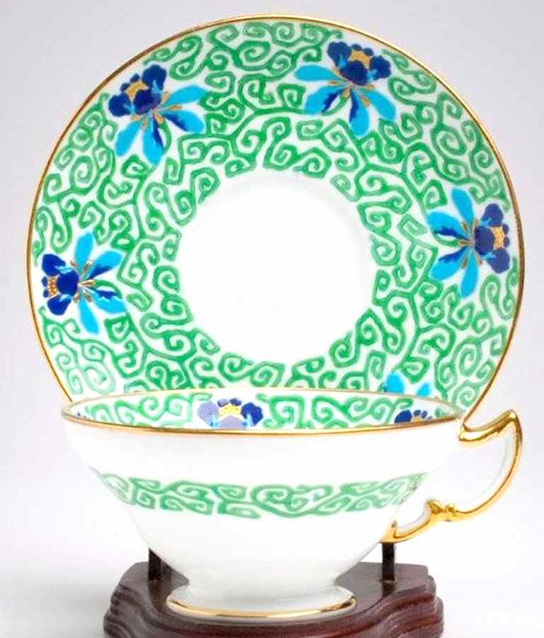 M160 Footed Cup & Saucer Set by Minton-1