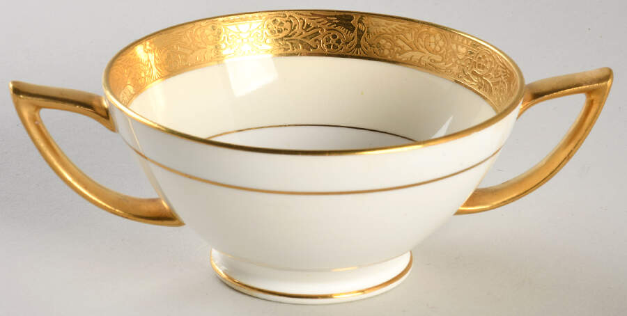 H3089 Footed Cream Soup Bowl by Minton-1