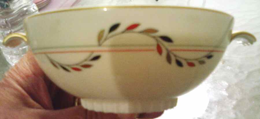 Sonora Footed Cream Soup Bowl by Meito-1