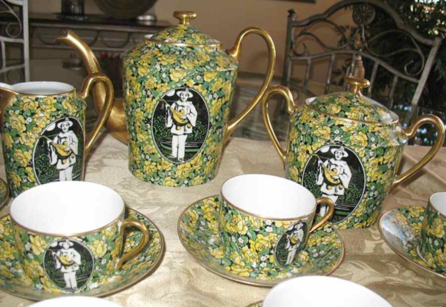 MMG1 Coffee Pot & Lid by M. Maigner & Co-1