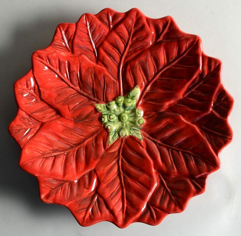 Noel Flower Shape Dinner Plate by Maxcera Corp-1