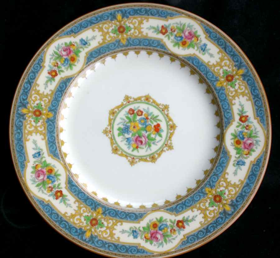 M301 Dinner Plate by Minton-1