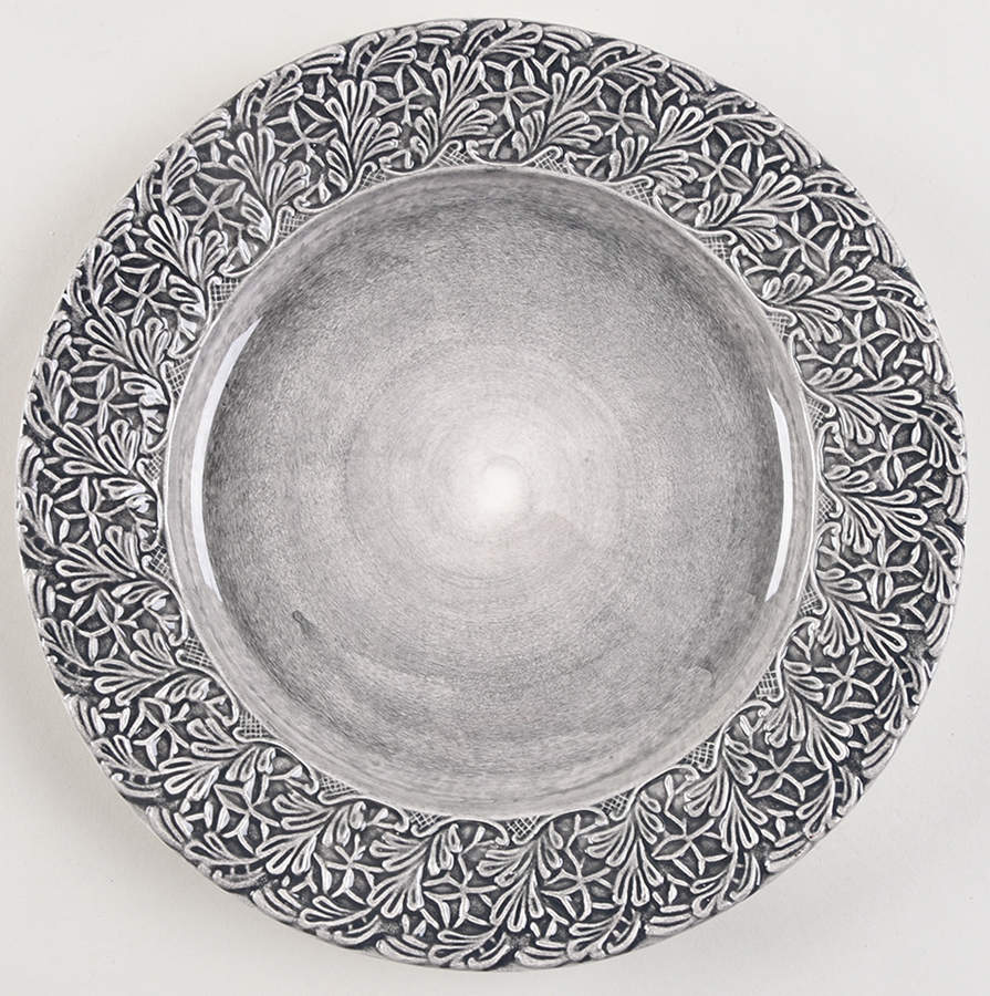 Lace Grey Luncheon Plate by Mateus-1