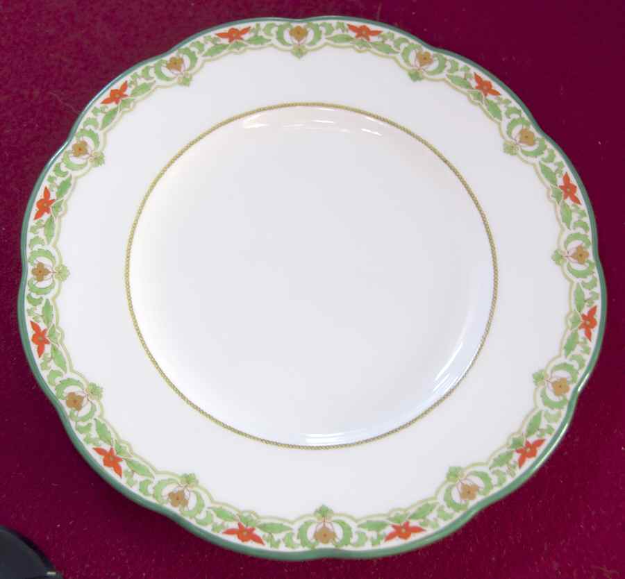 H2346 Dinner Plate by Minton-1