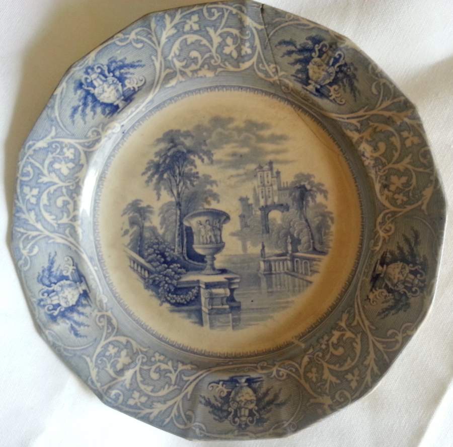 Medici Dinner Plate by Mellor Venables-1
