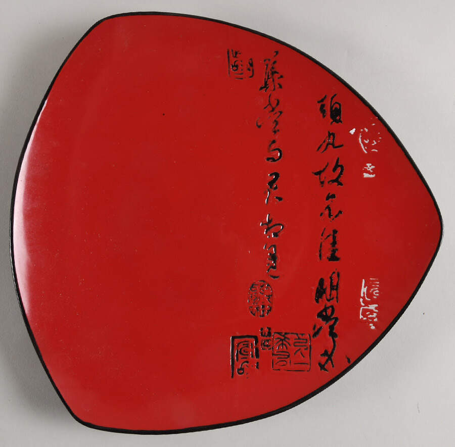 MPG9 Triangular Dinner Plate by Simple Dining-1