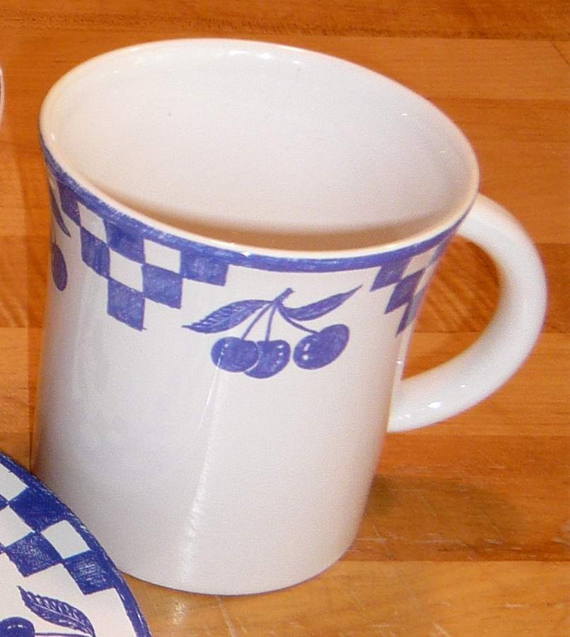 MDF6 Mug by Moulin des Loups-1