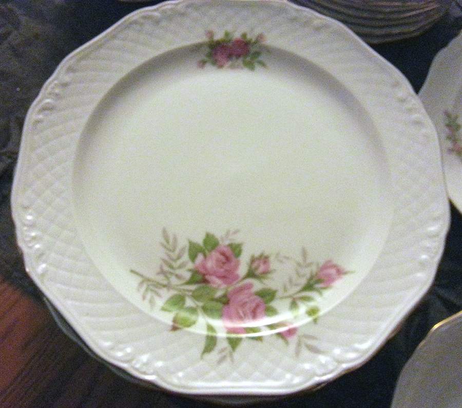MK3 Dinner Plate by M&K-Bavaria-1