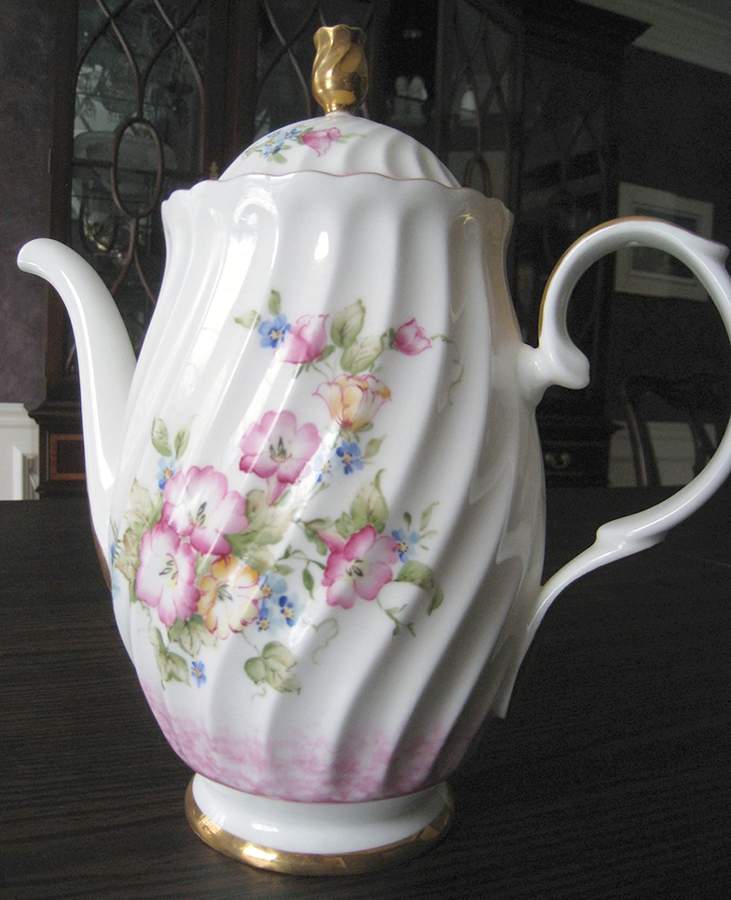 MNA2 Coffee Pot & Lid by Moga (Romania)-1