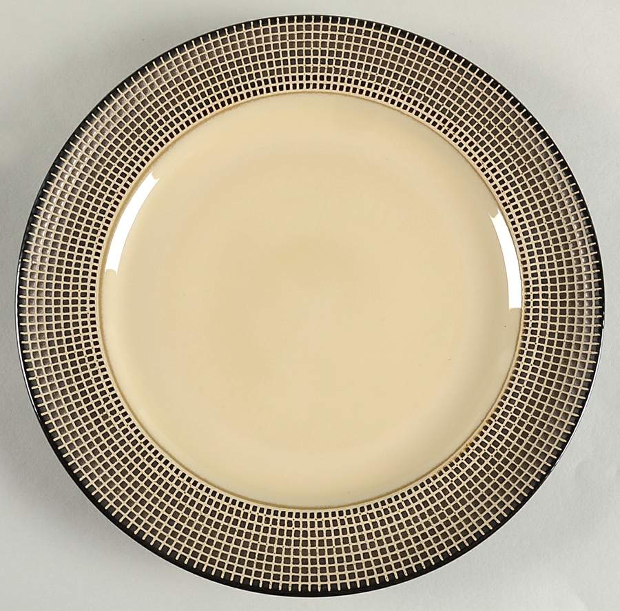 Massina Dinner Plate by Mikasa-1