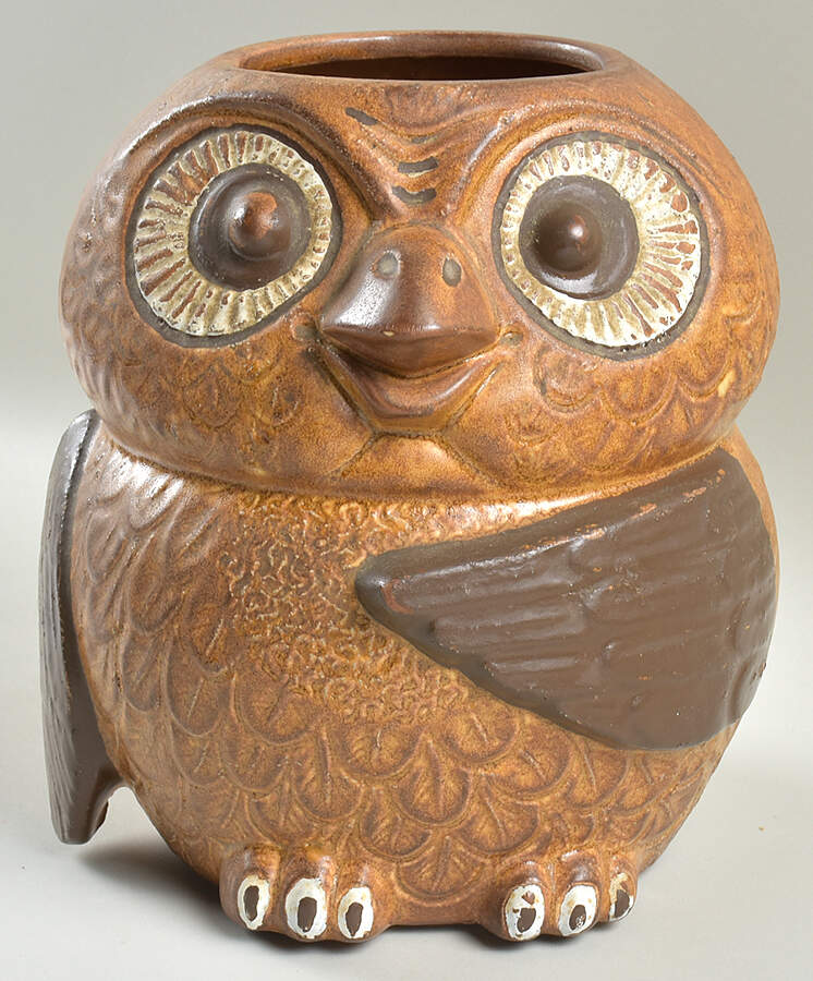 Owl Cookie Jar No Lid by Nelson McCoy-1