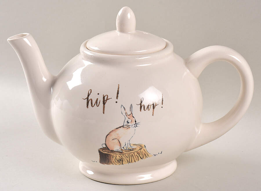 Rae Dunn Holiday Teapot & Lid by Magenta-1
