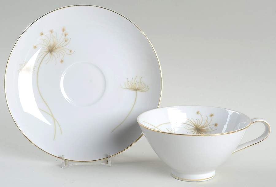 Riva Flat Cup & Saucer Set by Narumi-1