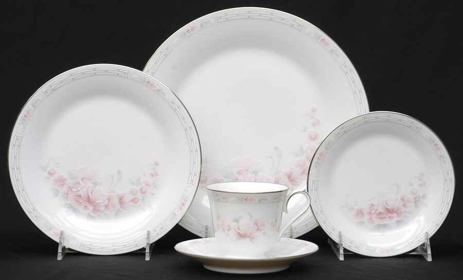 Carthage 5 Piece Place Setting by Noritake-1