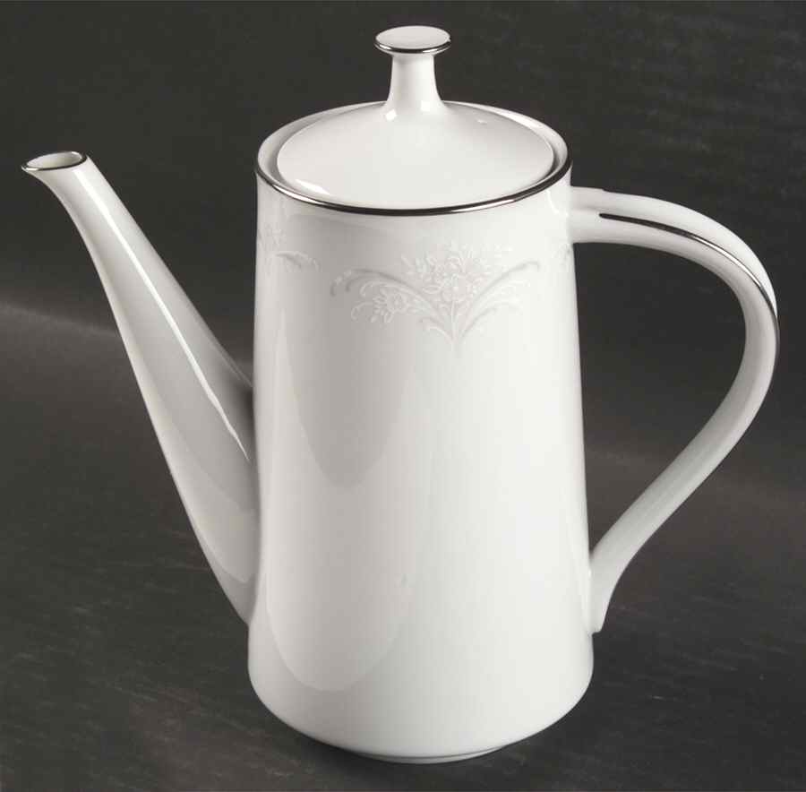 Casablanca Small Coffee Pot & Lid by Noritake-1