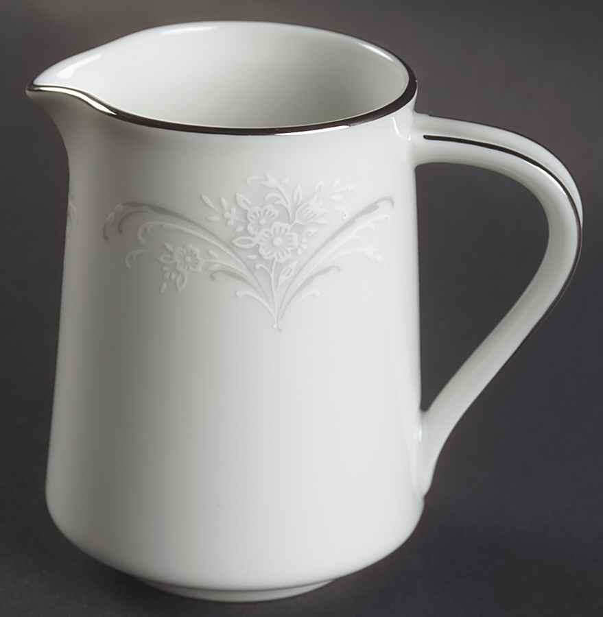Casablanca Mini Creamer by Noritake-1