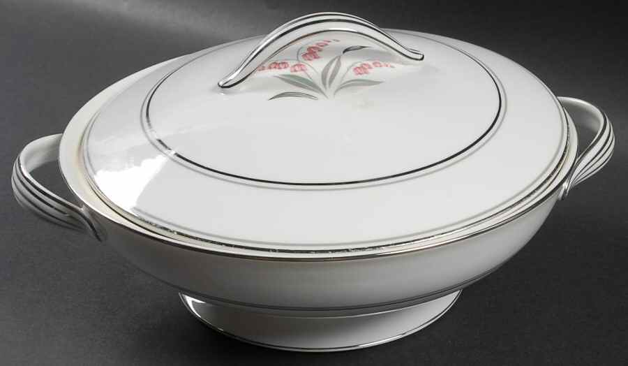 Crest Round Covered Vegetable by Noritake-1