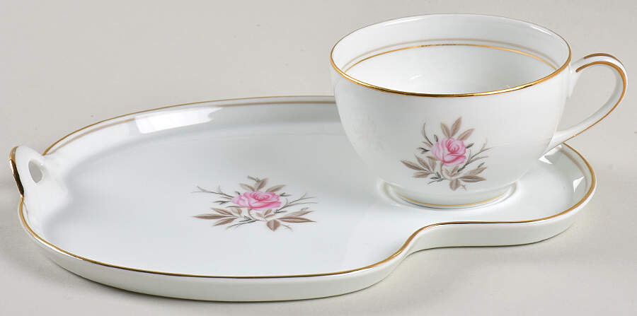 Daryl Snack Plate & Cup Set by Noritake-1