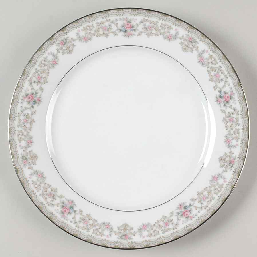 Edgewood Dinner Plate by Noritake-1
