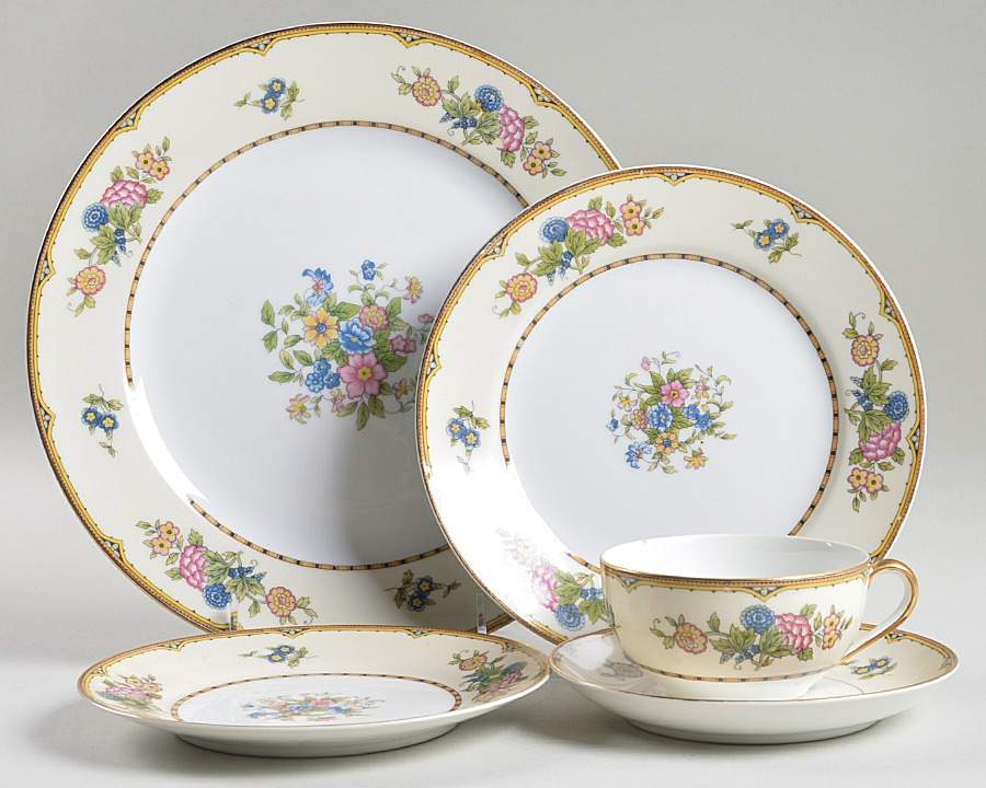 Elysian 5 Piece Place Setting by Noritake-1