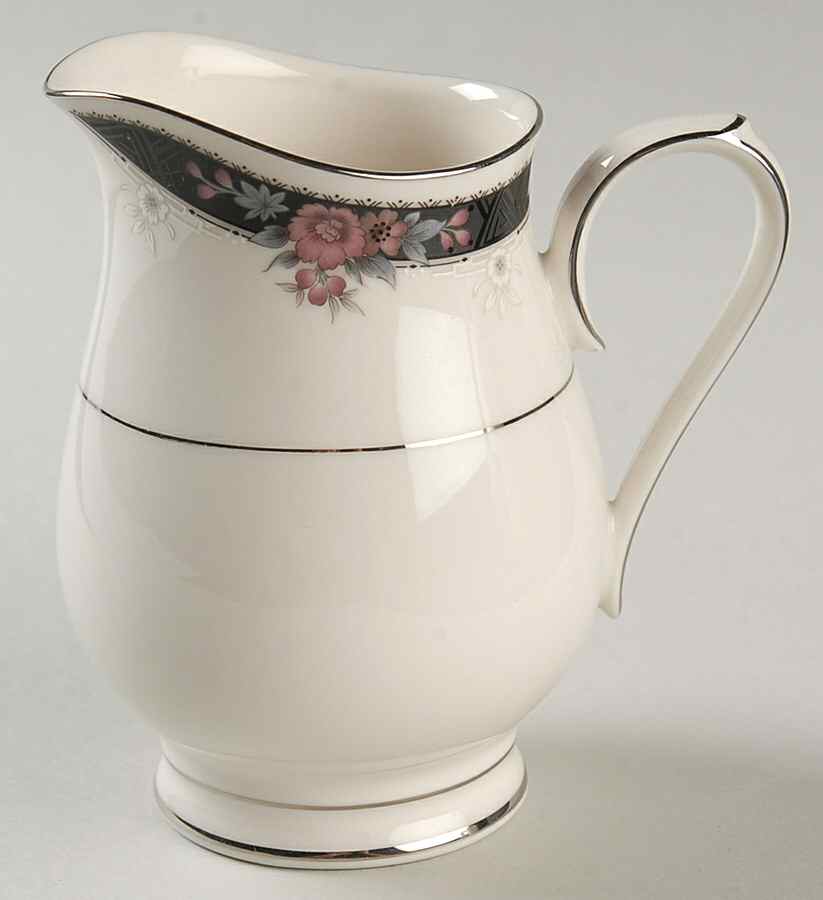 Etienne Creamer by Noritake-1