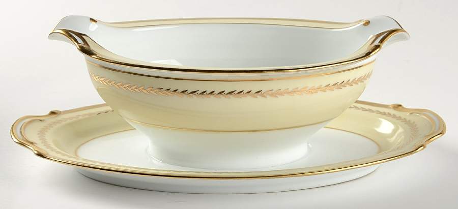 Genova Gravy Boat with Attached Underplate by Noritake-1
