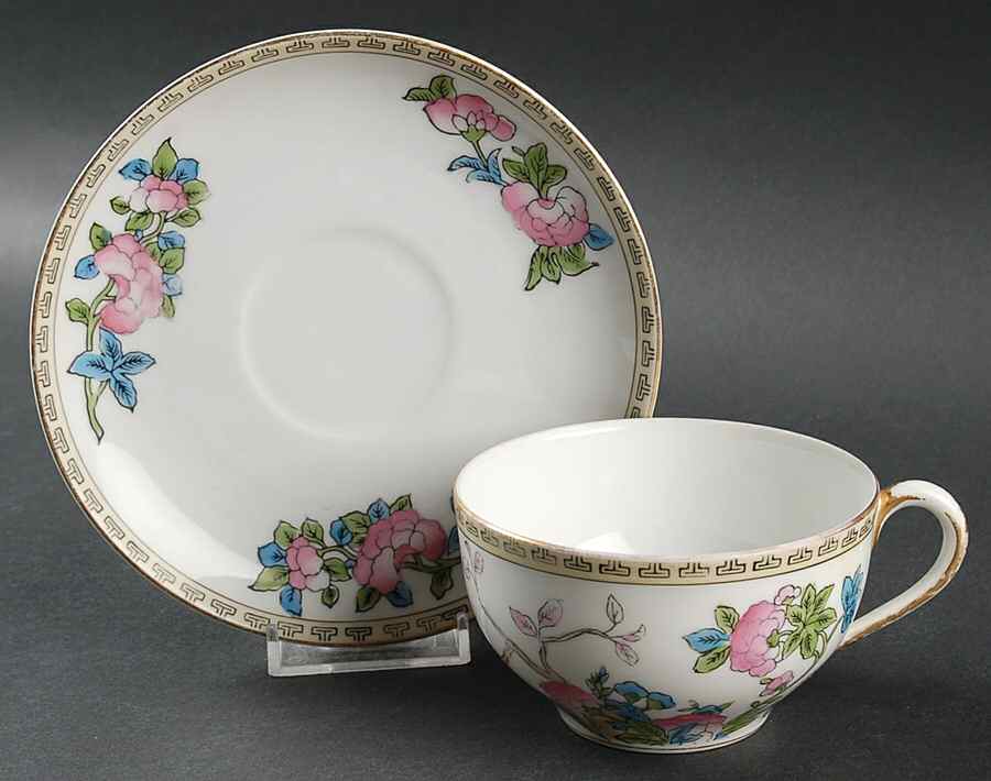 Inwood Oversized Cup & Saucer Set by Noritake-1