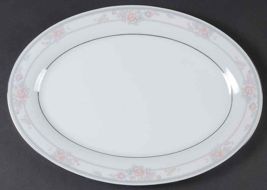 Newbury 14" Oval Serving Platter by Noritake-1