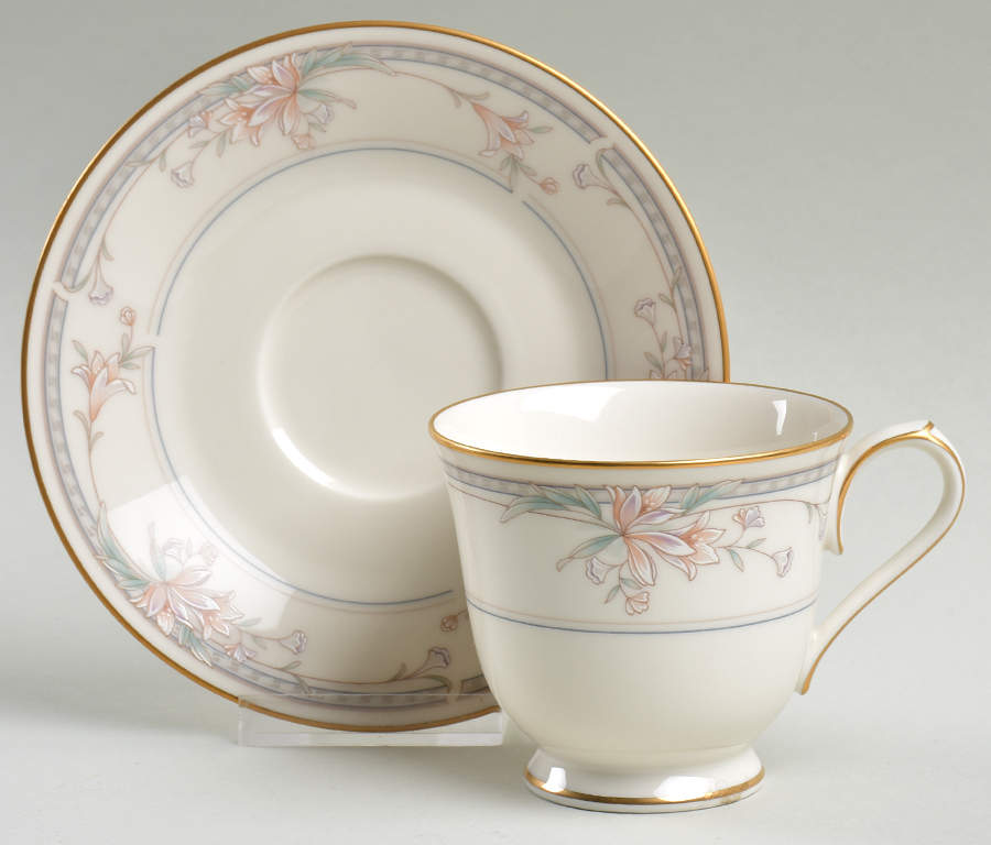 Orient Point Footed Cup & Saucer Set by Noritake-1