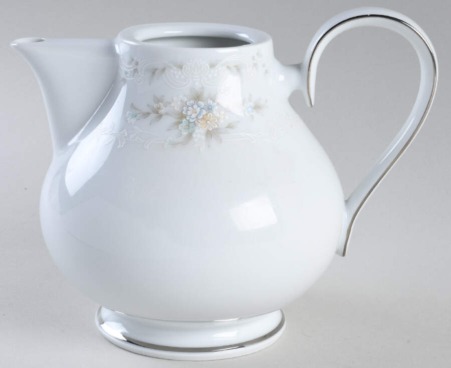 Patience Teapot No Lid by Noritake-1