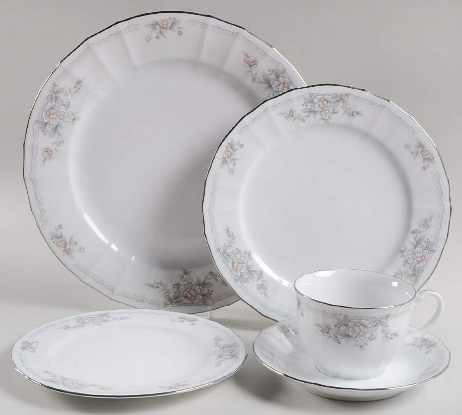 Smithfield 5 Piece Place Setting by Noritake-1