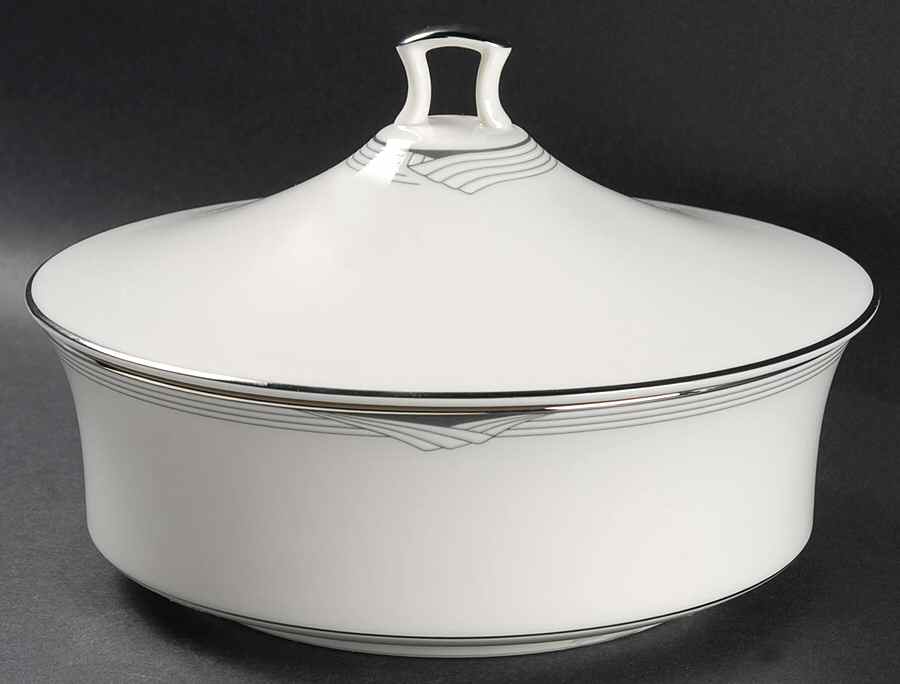 Sterling Cove Large Round Covered Vegetable by Noritake-1